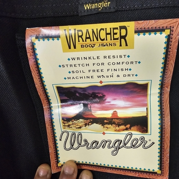 Wrangler Pants Mens 34×30 Black Pleated Front Formal Relaxed Stretch New - Picture 9 of 11